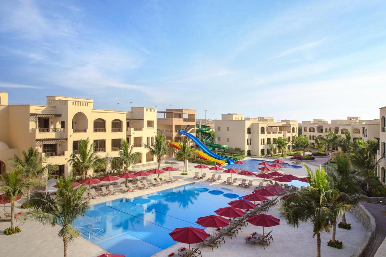  The Cove Rotana Resort - Ras Al Khaimah    .