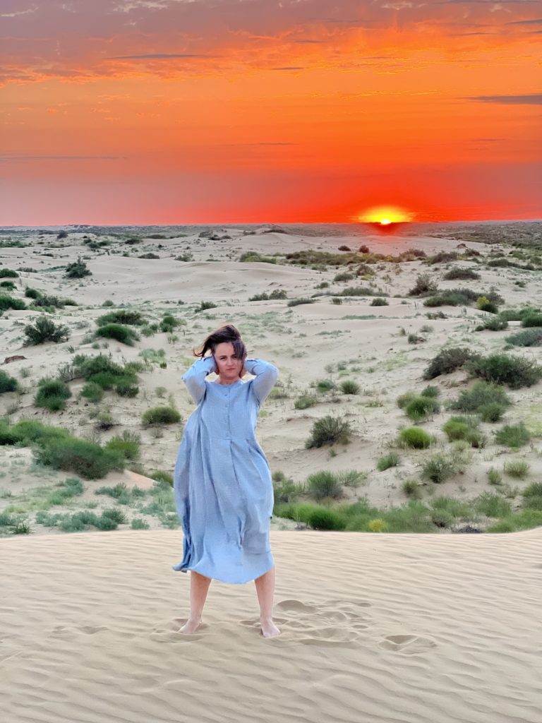 картинка Экскурсия в пустыню - Бархан Большой Брат от туристического агентства КУЛЬТ.ТУРа