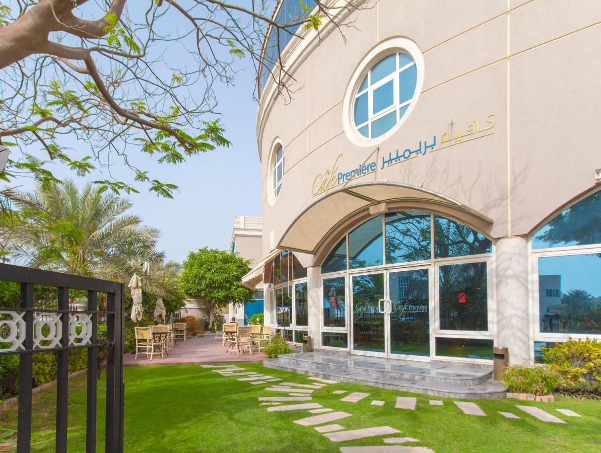  Sharjah Premiere Hotel & Resort    .